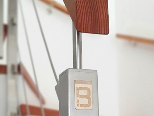 Holzaufkleber für Tischler zur Produktkennzeichnung - aufkleber.at